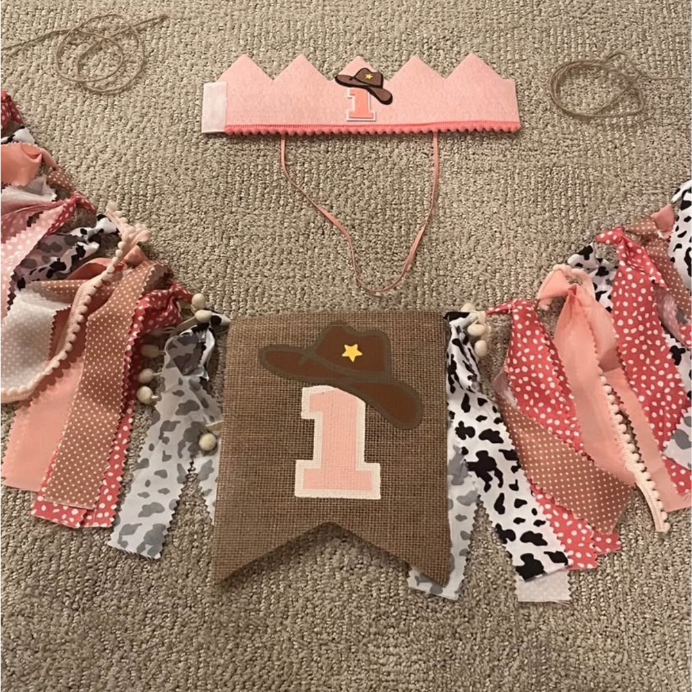 Baby First Rodeo Birthday Party Banner & Hat 🤠 - Picture 2 of 6